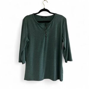 Women’s Casual 3/4 sleeve crew neck henley shirt in a green color